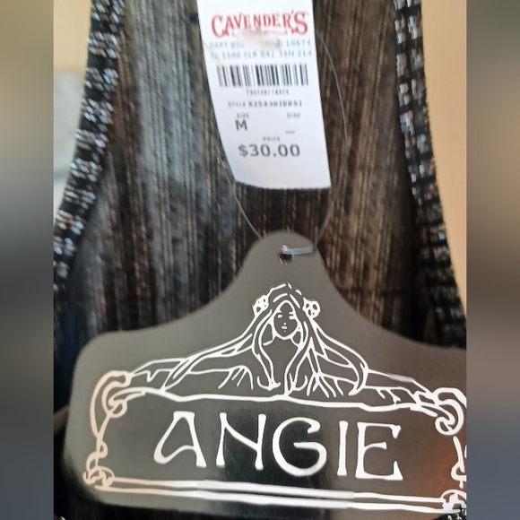 Metallic Knit Tank - Picture 3 of 4